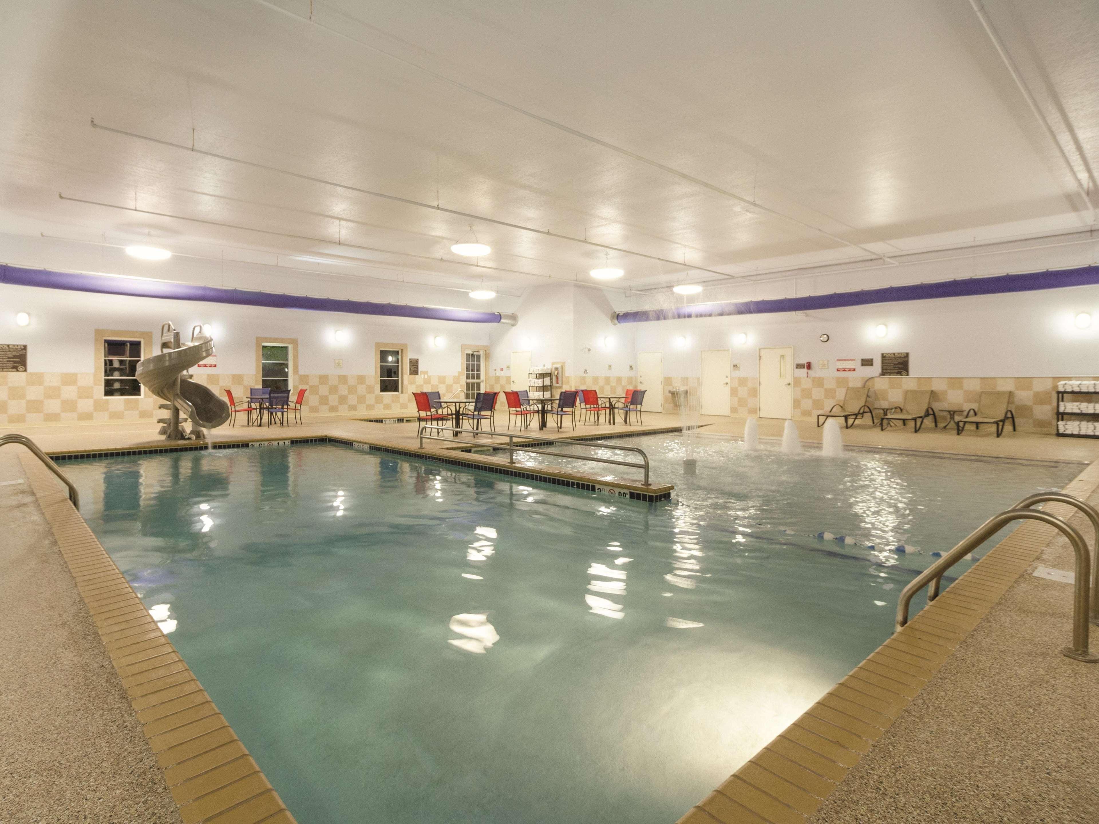 Hotel La Quinta By Wyndham Fargo-Medical Center Extérieur photo
